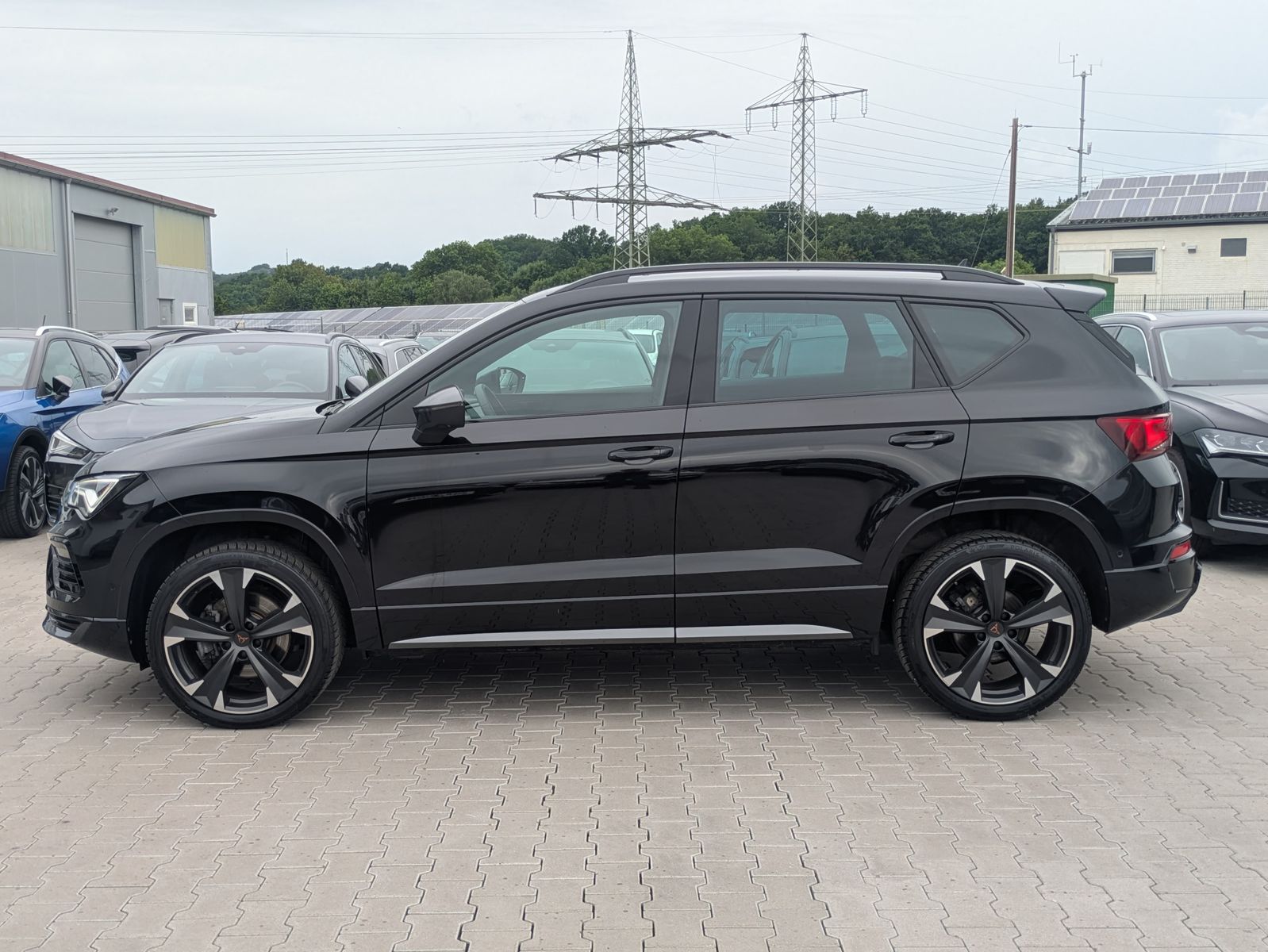 Fahrzeugabbildung CUPRA Ateca 1.5 TSI DSG AHK*LED*ACC*APP*KAMERA*19"