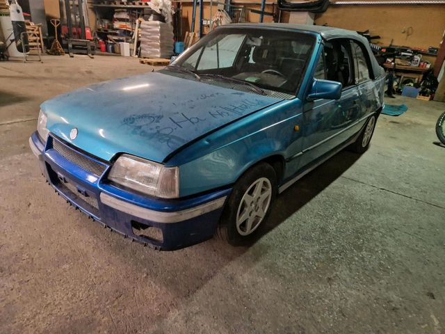 Opel Kadett E Cabrio 2.0i 8V C20NE GSi