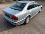 BMW 520 i  e39 - BMW 520 aus 1997: 520i