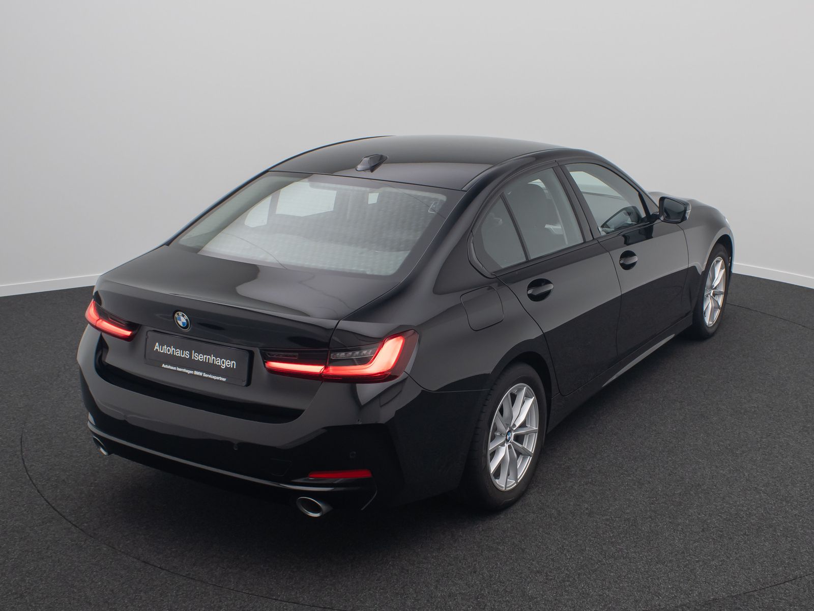 Fahrzeugabbildung BMW 320i Geschwindig DAB PDC Widscreen CockpitPlus