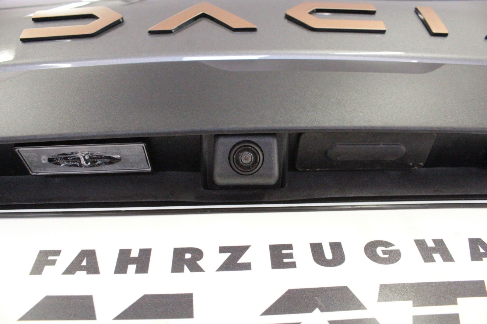 Fahrzeugabbildung Dacia Jogger Hybrid 140 Extreme 5-Sitzer*Winterpaket*