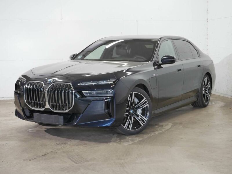 Image of BMW 750
