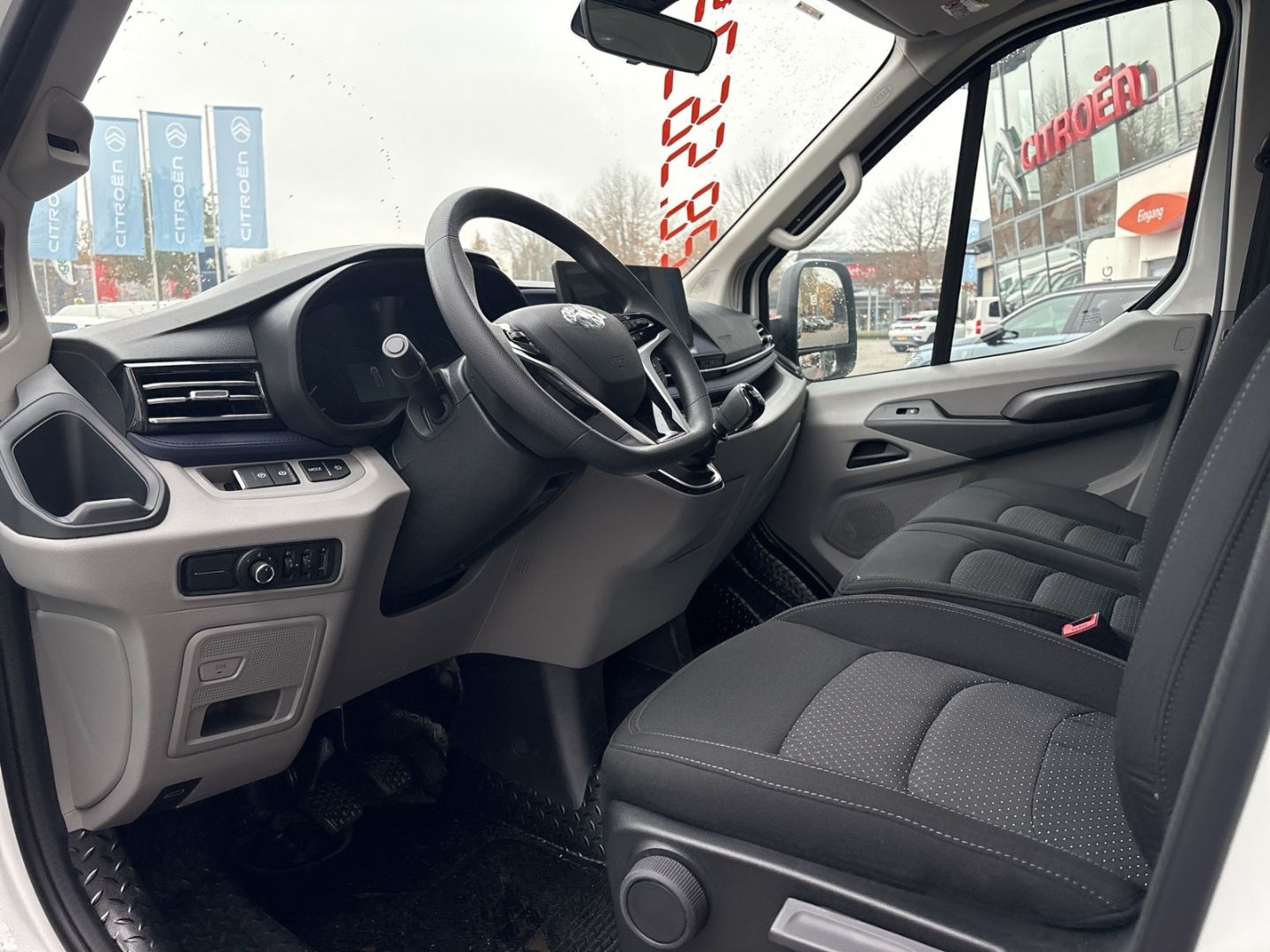 Fahrzeugabbildung Maxus Deliver9 KW 2.0 L3H2 FWD Komfort DAB Spurhalteas