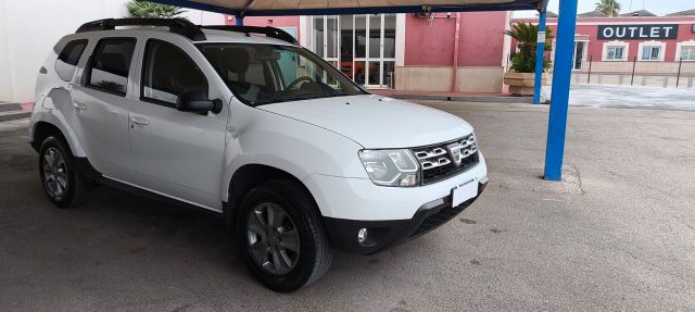 Dacia Duster 1.5 dCi 110CV con gancio unipro