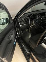 BMW 520d Automatik Modern Line LED Navi AHK - BMW 5er Reihe: Modern Line