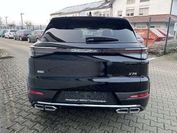 Bild 5 BAIC Beijing X75 DAB - ACC - Panoramadach - CarPlay -