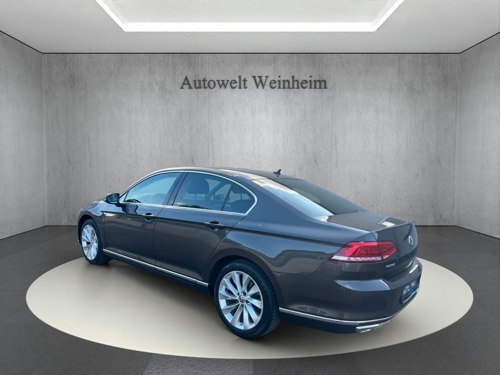 Volkswagen PASSAT°LIMO°COMFORTLINE°NAV°LED°SHZ°ACC°PDC°