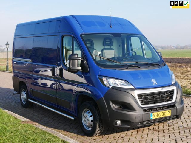 Peugeot Boxer 330 2.2 BlueHDi 120 L2H2 Premium AC NAVI C