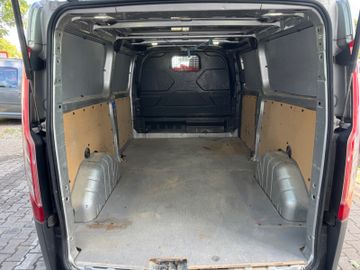 Ford Transit Custom - 11