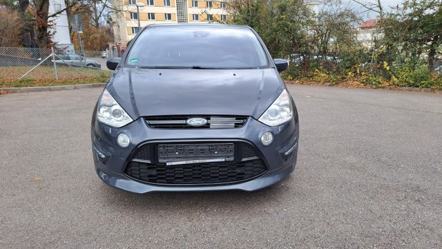 Ford S-Max 2,0 EcoBoost 176kW Titanium S PowerShi...