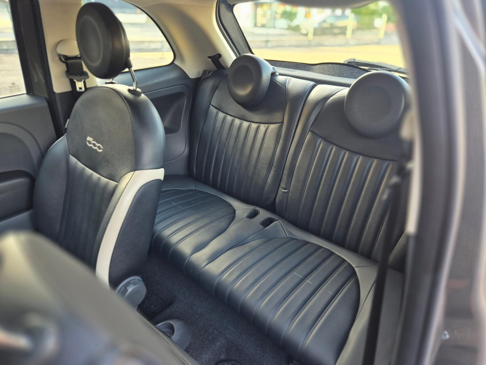 Fiat 500 0.9 8V TwinAir Turbo/ Klima/ PDC/ Schiebdach