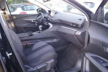 Peugeot 5008 - 9