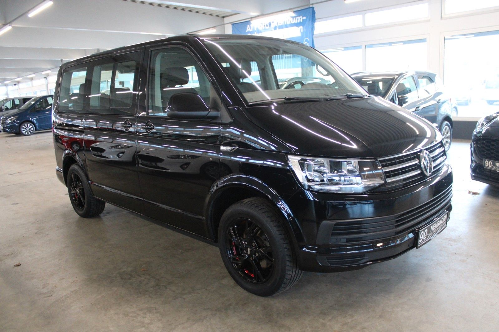 Fahrzeugabbildung Volkswagen T6 Multivan 2.0 TDi DSG Comfortline 7-Sitze AHK