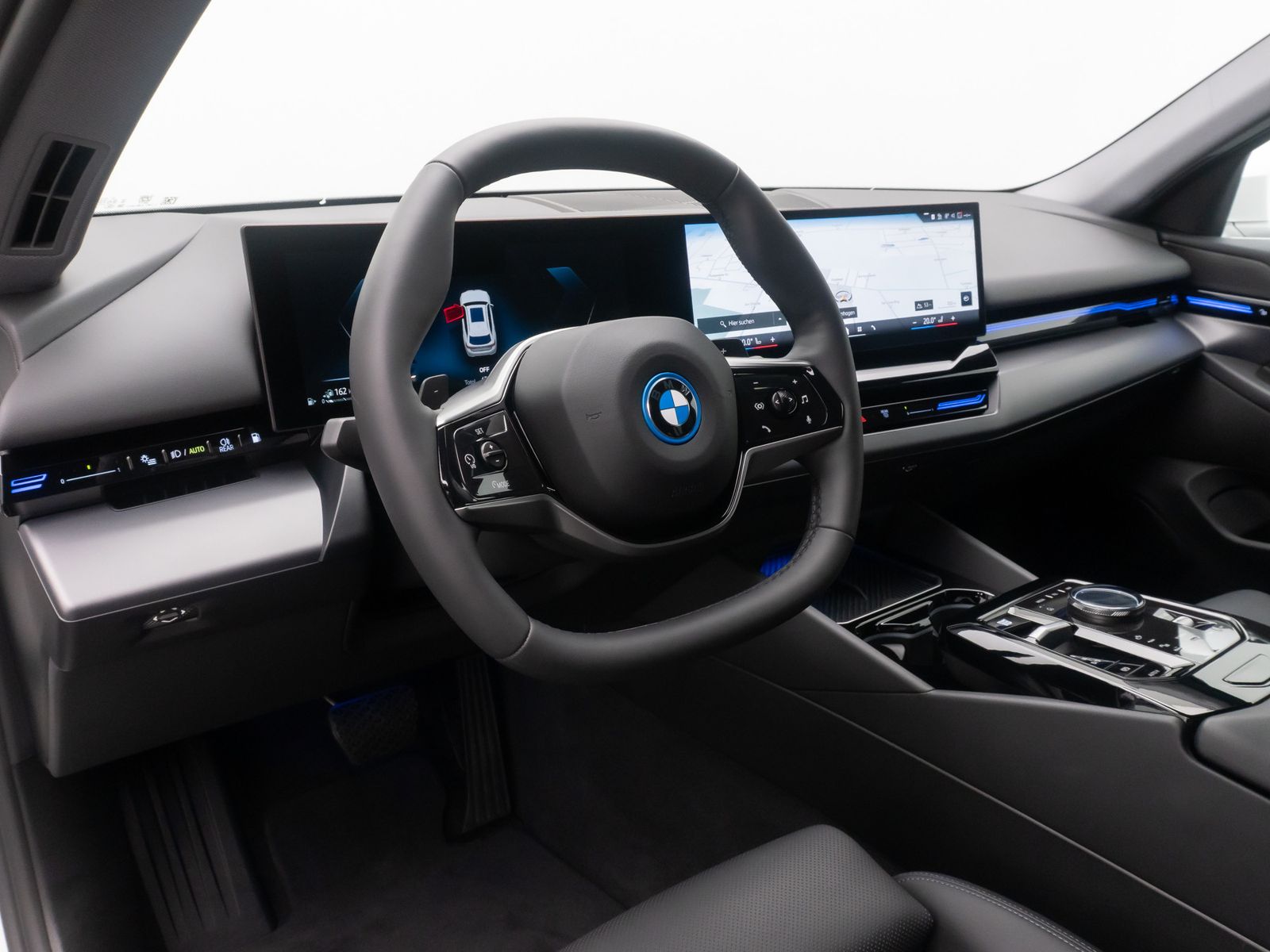 Fahrzeugabbildung BMW 530e Kamera DAB Alarm DigitKey Widscreen 19Zoll