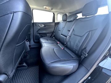 Jeep Compass 1.3 S PHEV KEYLESS, 360 KAMERA, LEDER