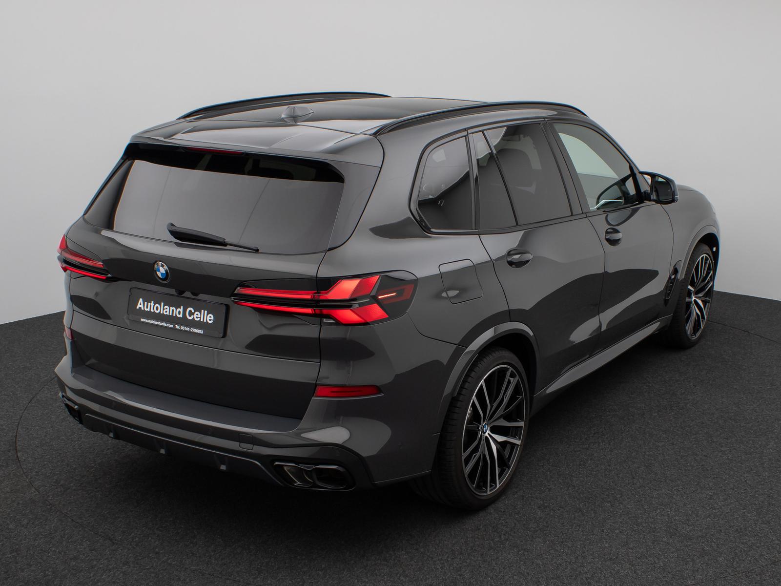 BMW X5 M60i 360° HUD H/K SoftCl Panorama Sky Lounge 