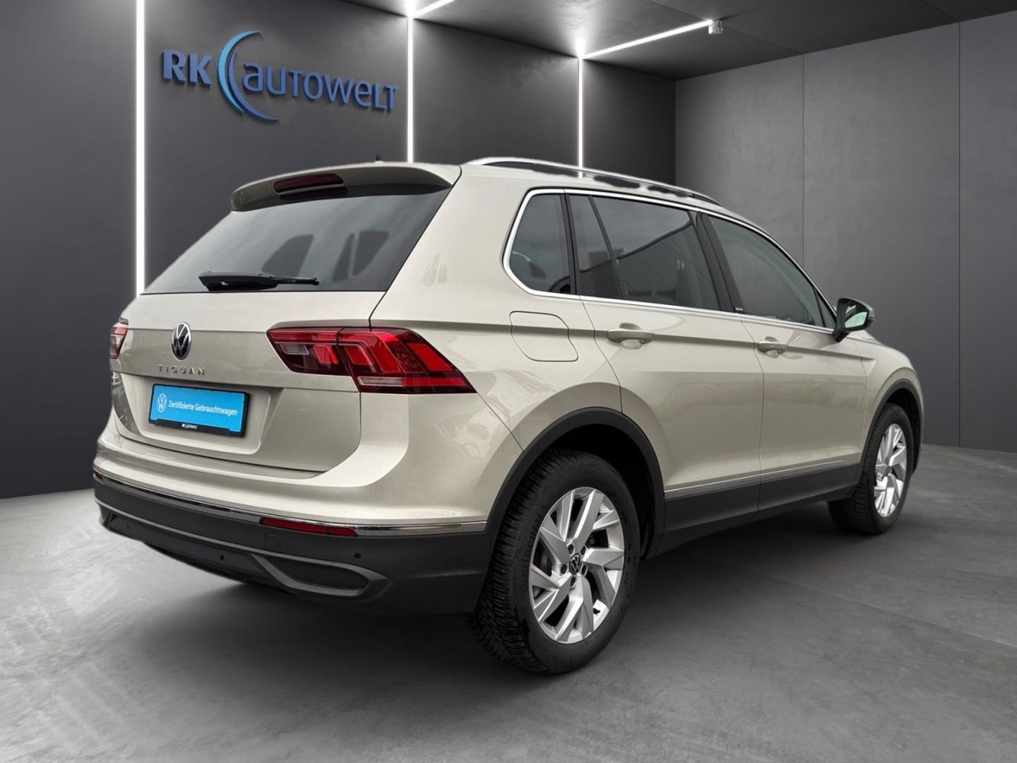 Volkswagen Tiguan Move 1.5 TSI Navi ACC Apple CarPlay foto 5