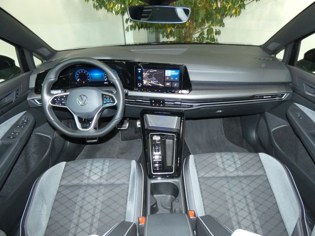 Golf 2.0 TSI R-Line DSG AHK KAMERA LED PLUS