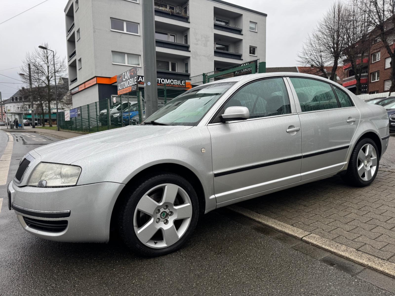 Skoda Superb Elegance * 1.HAND * TÜV/AU NEU *AUTOMATIK