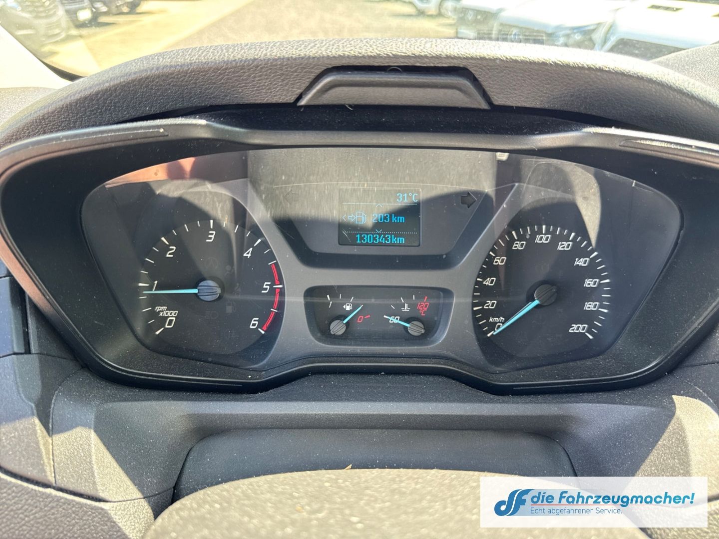 Fahrzeugabbildung Ford Transit Kombi 350 L3 Trend 2.2 TDCi DPF *1777 *K