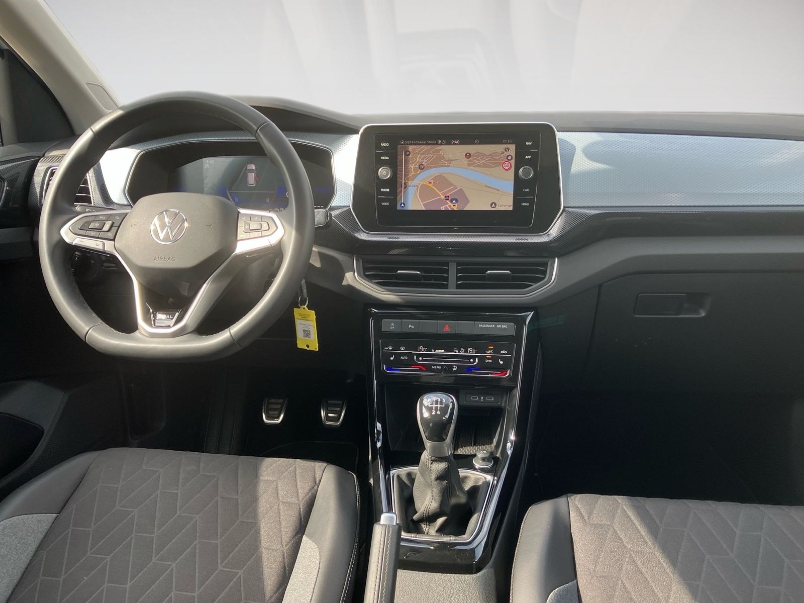 Volkswagen T-Cross - Bild 11