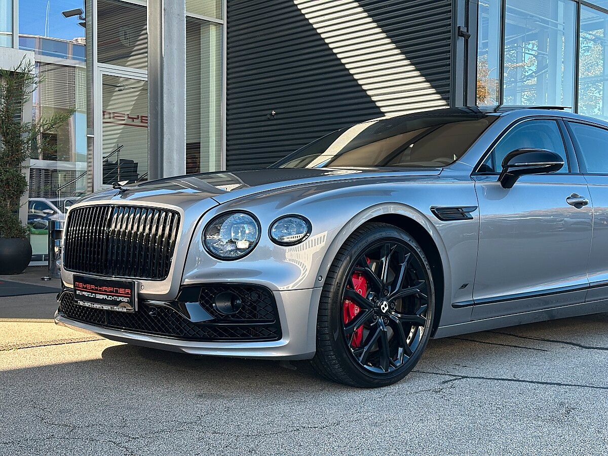 Bentley Continental GT Flying Spur S V8 imagem 3