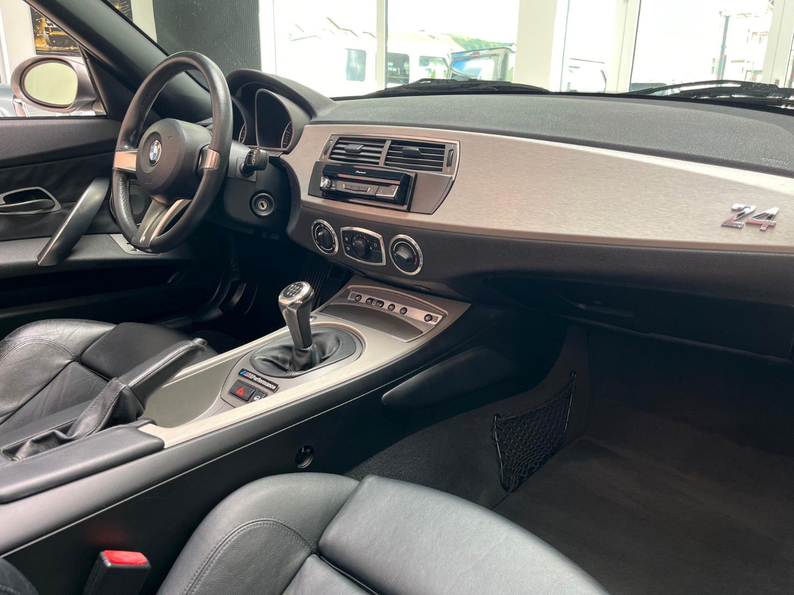 Fahrzeugabbildung BMW Z4 Roadster 3.0i*Hardtop*Leder*PDC*Xenon*Sound*