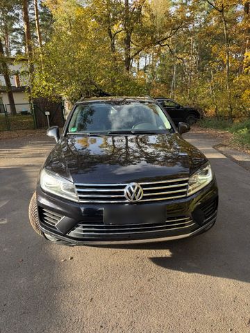 VW Volkswagen Touareg 3.0 V6 TDI BlueMotion