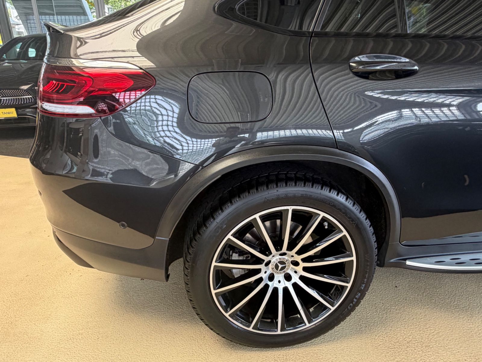 Fahrzeugabbildung Mercedes-Benz GLC 400 d Coupe 4 Matic AMG LINE * DIGITALTACHO