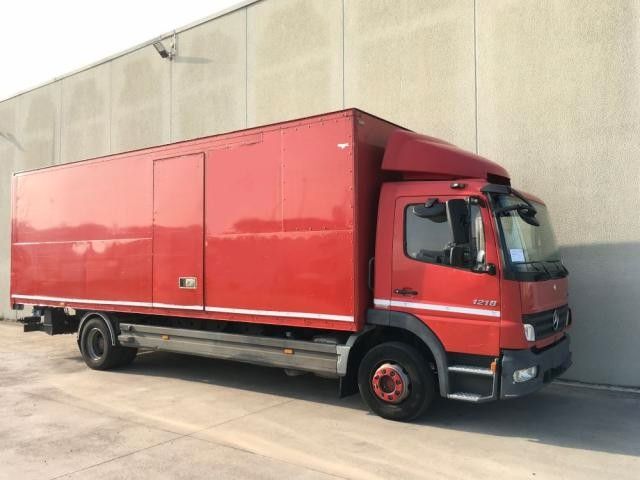 Mercedes-Benz Atego 1218