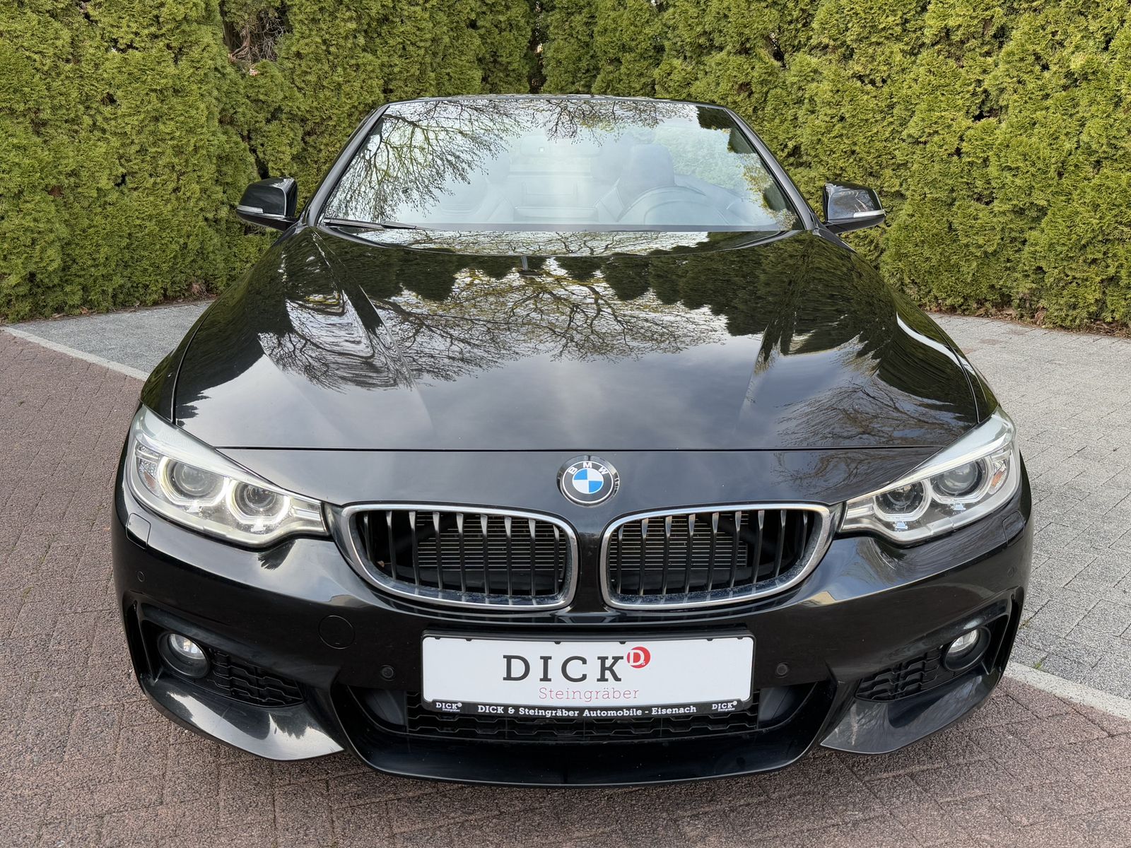 Fahrzeugabbildung BMW 420 d Cabrio M Sport Aut. XEN+SHZ+KAM+NAV+LEDER+
