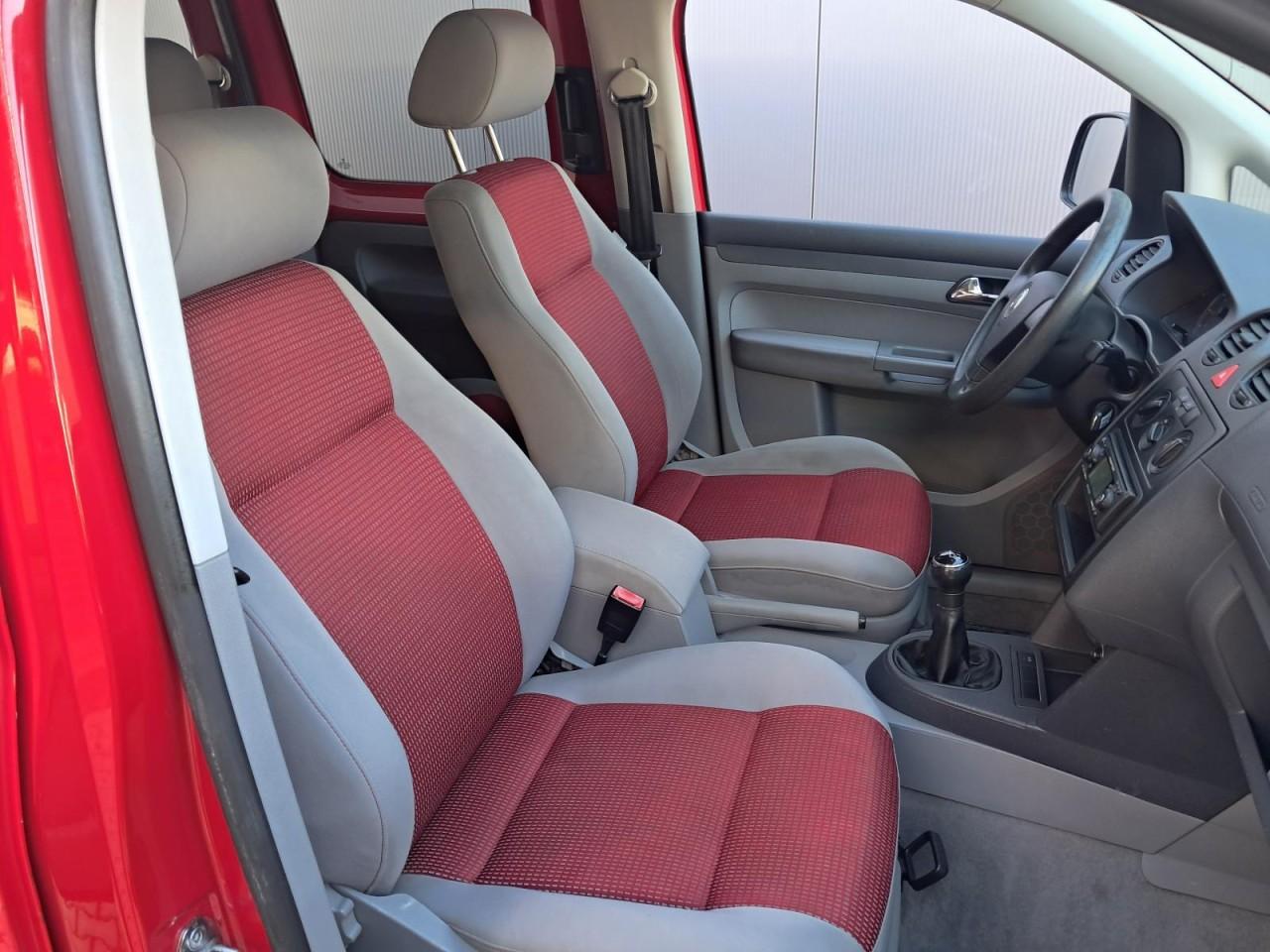 Volkswagen Caddy Life 102PS NAVI KLIMA EL. FH ZV M. FB NSW