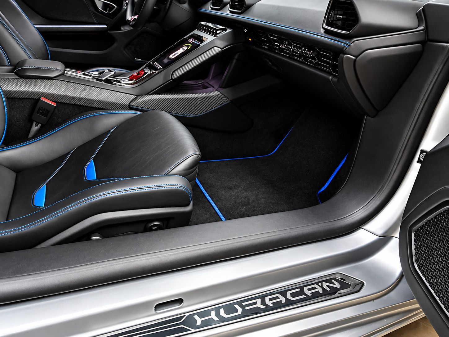 Fahrzeugabbildung Lamborghini Huracan Huracán EVO V10/LIFT/SENSONUM/KAMERA/ACC