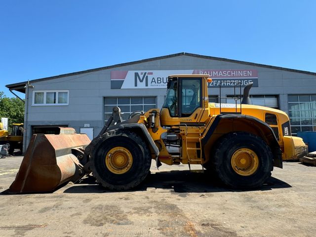 Volvo L220G **BJ. 2011 *16600H/ZSA/TOP Zustand**