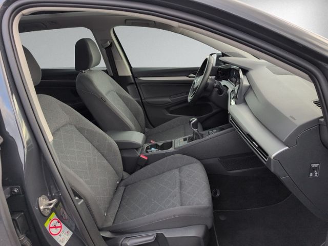 Golf VIII Variant 1.0 TSI PANO+AHK+RFK+NAVI+ACC+