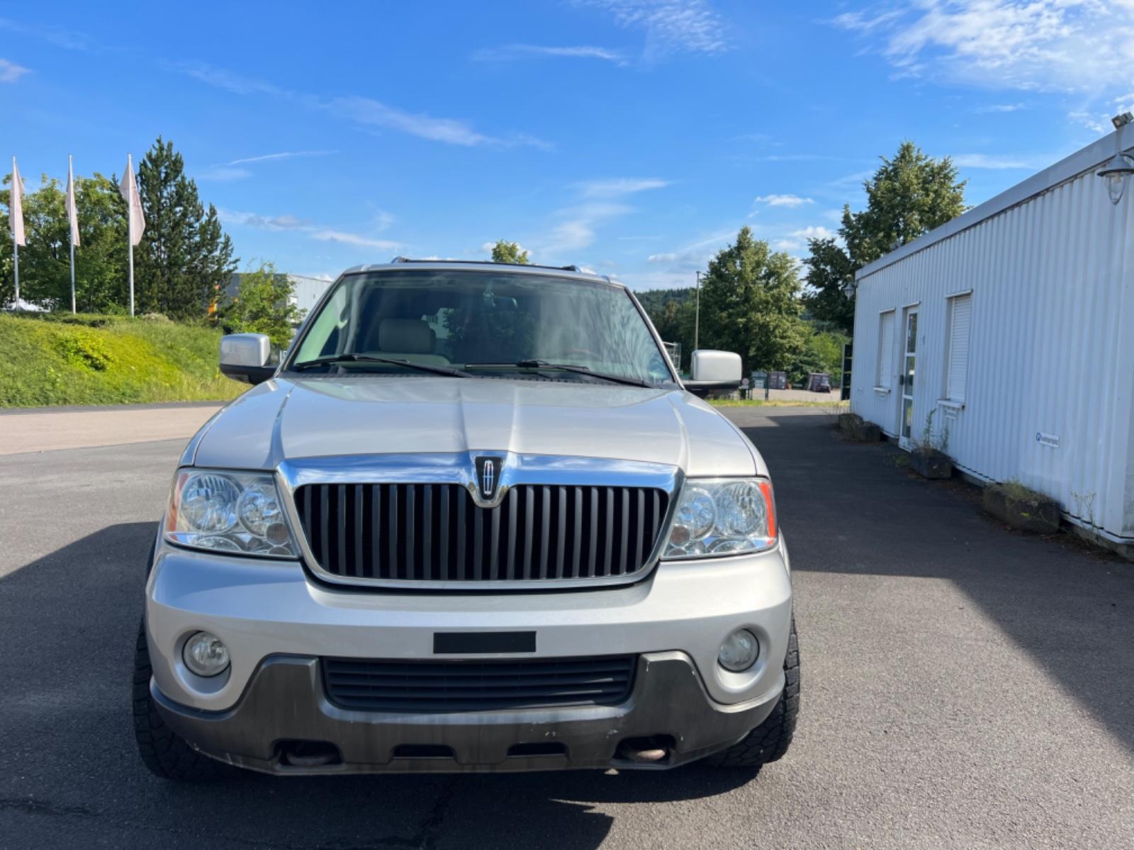 Lincoln Navigator Limited Gas-LPG