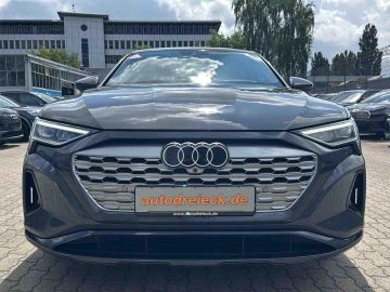 Audi Q8 e-tron - 4