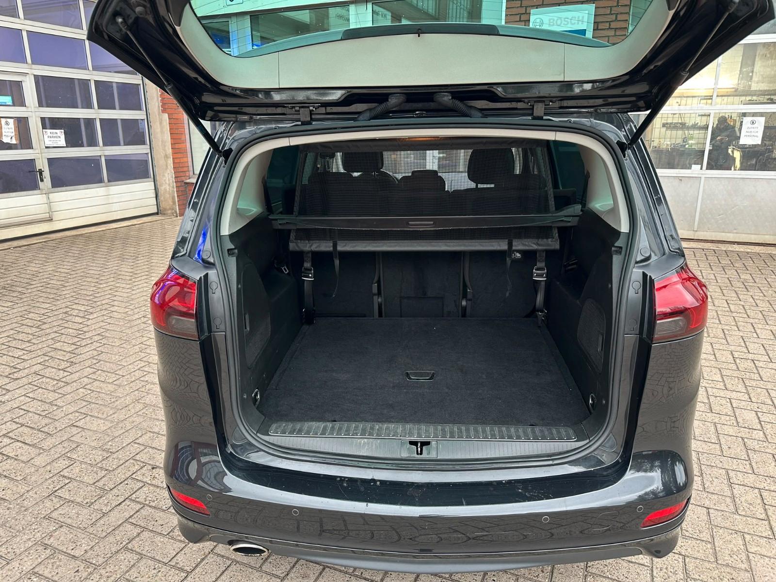 Opel Zafira C Tourer Innovation