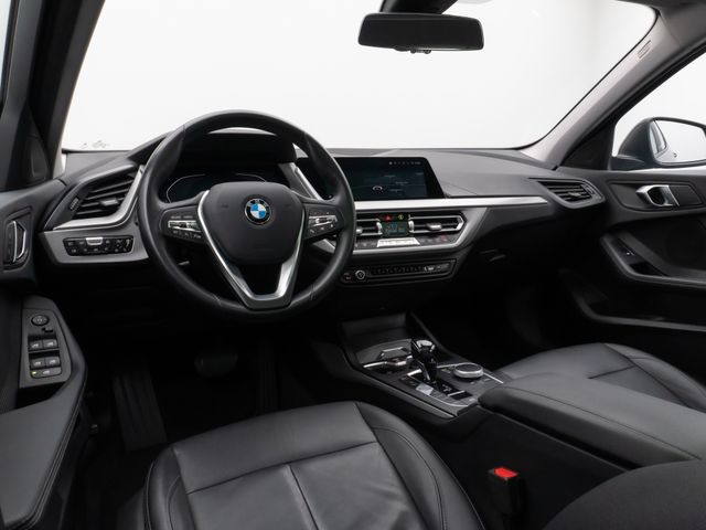 Foto Nummer 38: BMW 118i