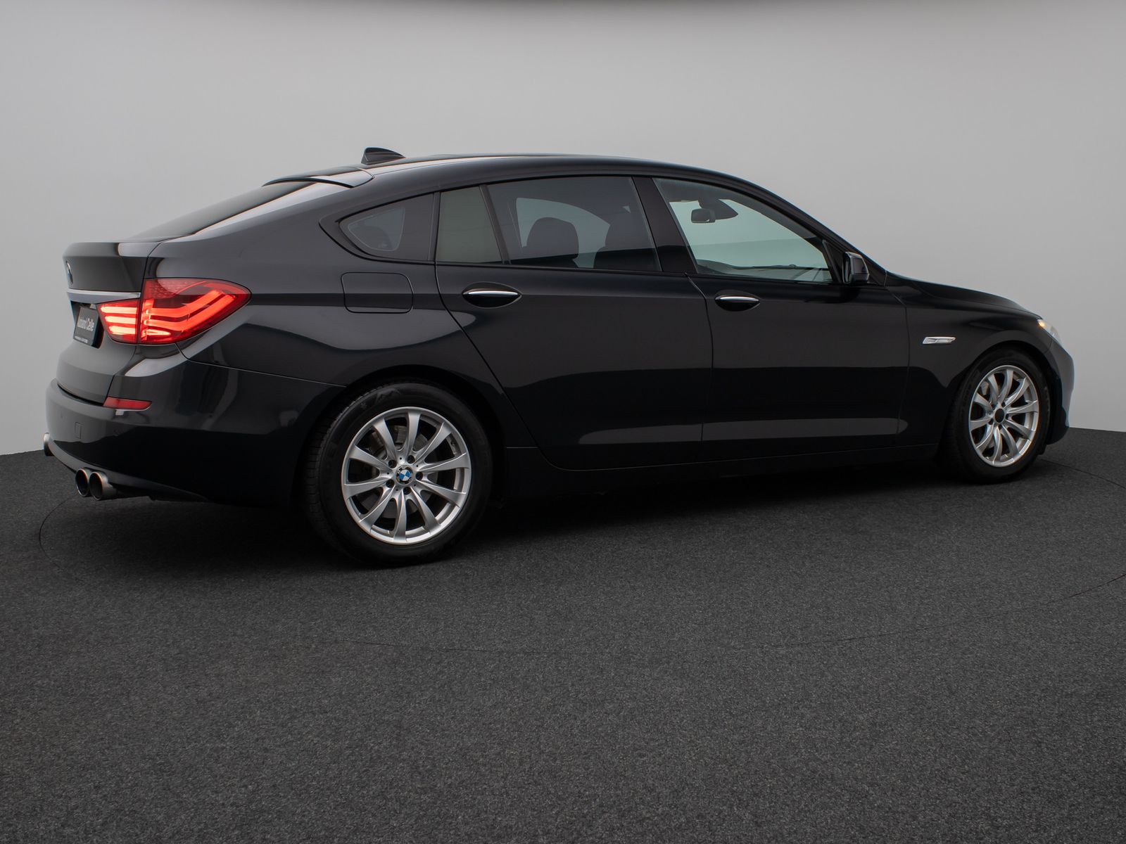 Fahrzeugabbildung BMW 535d Gran Turismo Panorama Kamera HUD HiFi Xenon