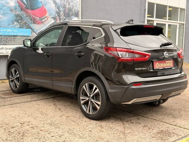 Fahrzeugabbildung Nissan Qashqai 1.3 DIG-T N-Connecta PGD+WP*18`+AHK