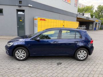 Volkswagen Golf - 8