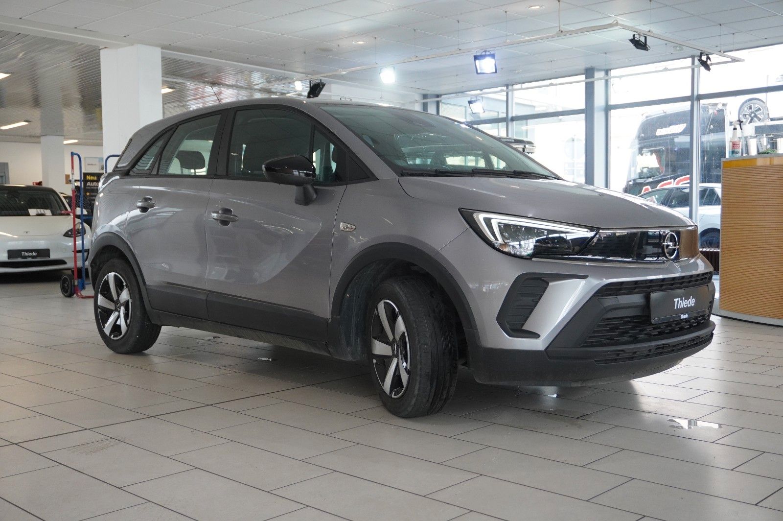 Fahrzeugabbildung Opel Crossland (X) 1.2 EDITION NAVI/LED/KAMERA/DAB+