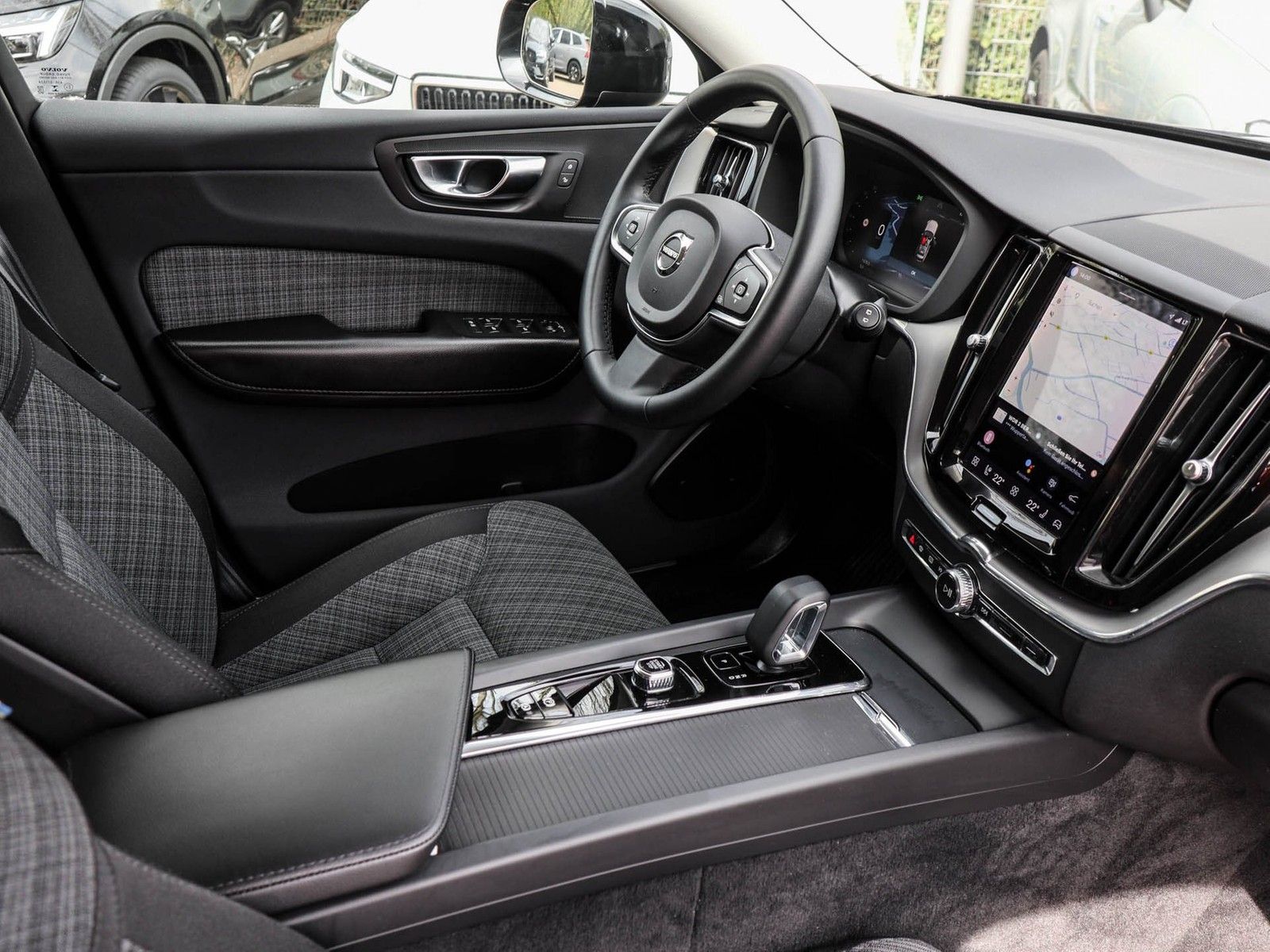 Volvo XC60 B4 Essential 2WD imagem 3