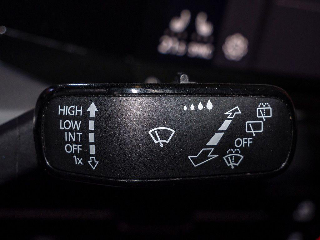Volkswagen Golf VIII 1.5 eTSI Style Nav AHK Kamera IQ-LED, миниатюра 16