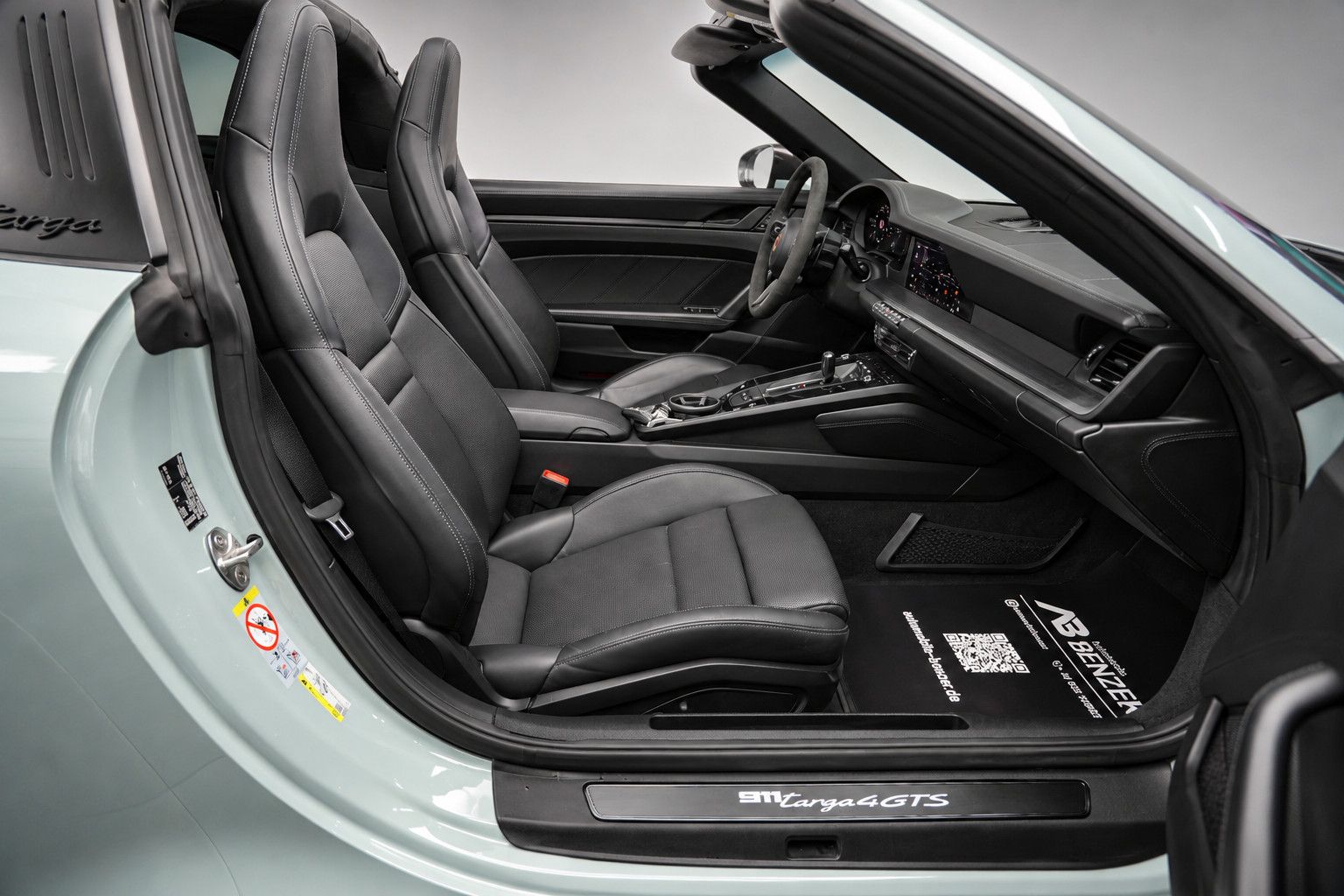 Fahrzeugabbildung Porsche 911 Targa 4 GTS *Chrono*Carbon*MATRIX-HD*BOSE