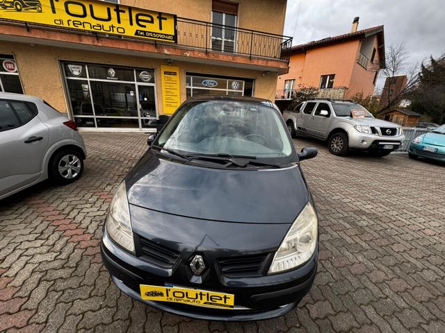 Renault Scenic Grand Scénic 2.0 16V dCi Serie Sp