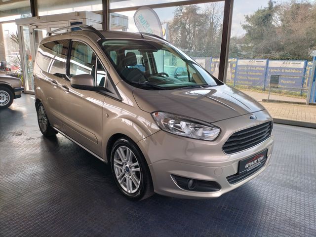 Ford Tourneo Courier Titanium