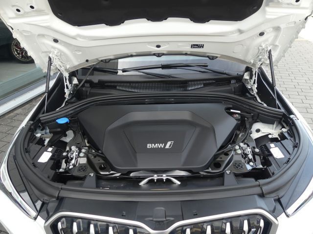 BMW iX1 xDrive30 M Sportp. Parkass°beh.M-MFLK°18" foto 6