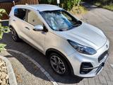 Kia Sportage CRDi -  GT line - 4WD - 8-fach bereift - Kia Sportage von privat